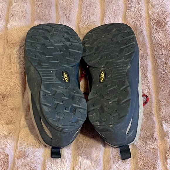 Keen Jasper Sneaker in Light Tan Suede Rock Climbing Style Size 44.5 Worn Once - Picture 9 of 9